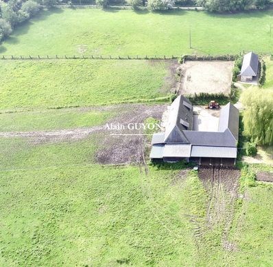 Land in Deauville, Calvados