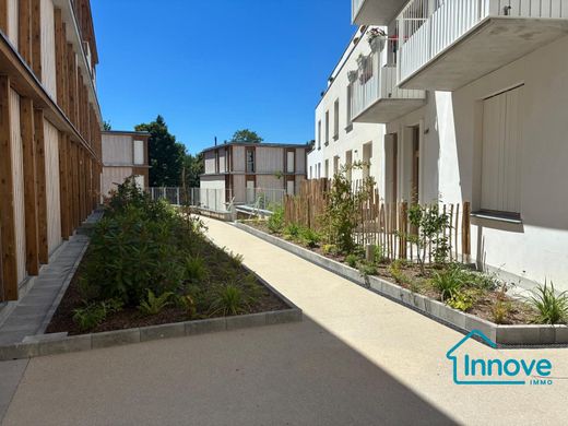 Apartment in Viroflay, Yvelines