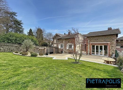 Luxury home in Saint-Symphorien-sur-Coise, Rhône