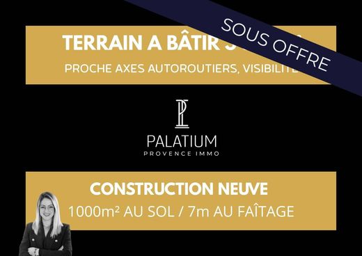 Land in Salon-de-Provence, Bouches-du-Rhône