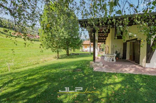 Maison de luxe à Domancy, Haute-Savoie