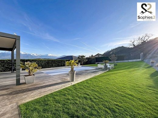 Casa de lujo en Claix, Isere