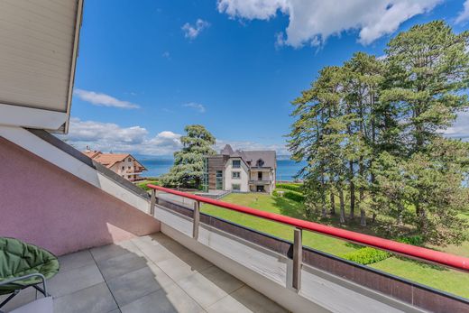 Apartment in Publier, Haute-Savoie