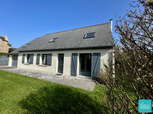 Luxury home in Saint-Jacut-de-la-Mer, Côtes-d'Armor