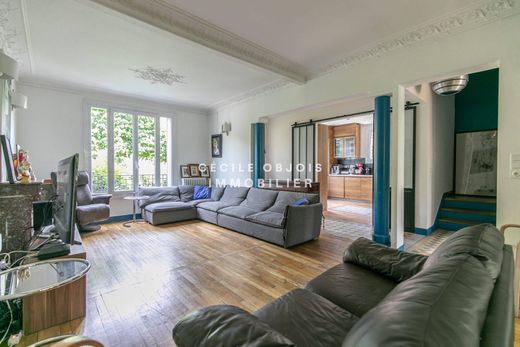 Luxury home in Joinville-le-Pont, Val-de-Marne