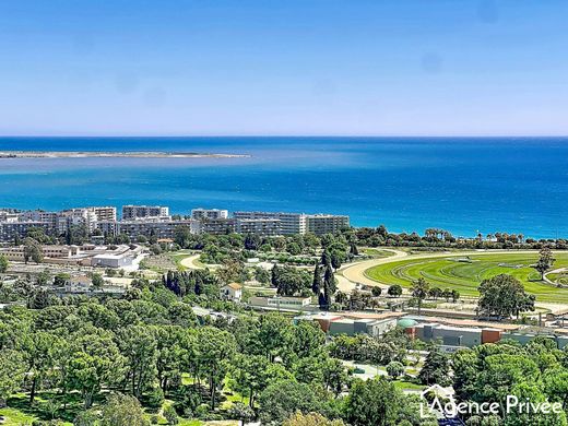Apartment in Cagnes-sur-Mer, Alpes-Maritimes