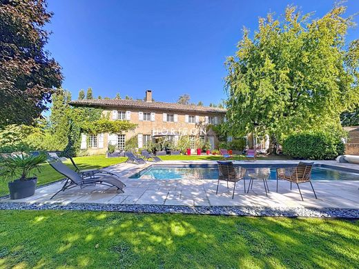 Luxe woning in Charnay-lès-Mâcon, Saône-et-Loire