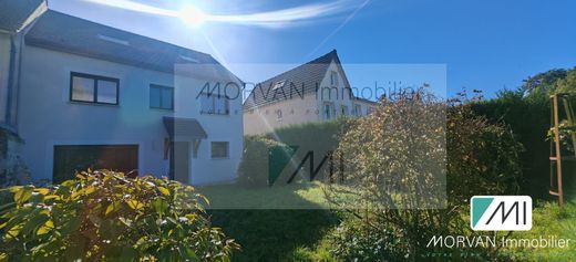 Элитный дом, Les Essarts-le-Roi, Yvelines