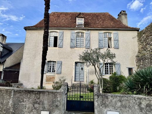 Luxury home in Pau, Pyrénées-Atlantiques