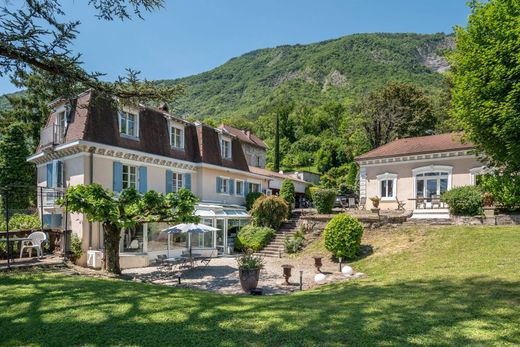 Casa de luxo - La Tronche, Isère