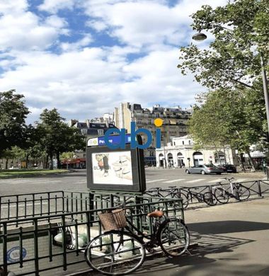 Apartment in Champs-Elysées, Madeleine, Triangle d’or, Paris