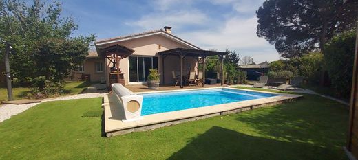 Luxury home in Audenge, Gironde