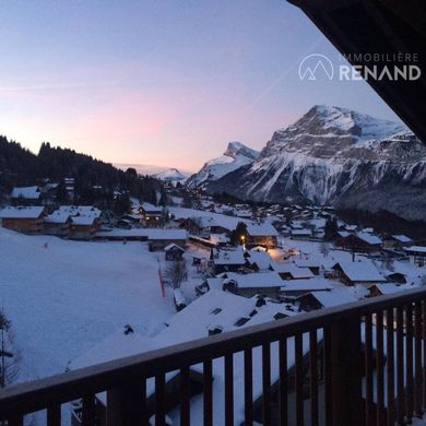 Piso / Apartamento en Les Carrys, Ain