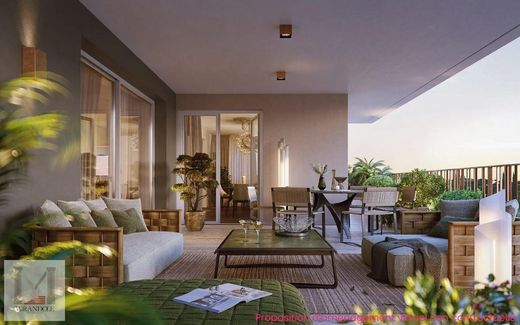 Apartment / Etagenwohnung in La Ciotat, Bouches-du-Rhône