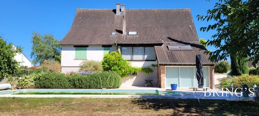 Casa de lujo en Bourges, Cher