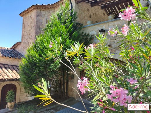 Luxury home in Alès, Gard