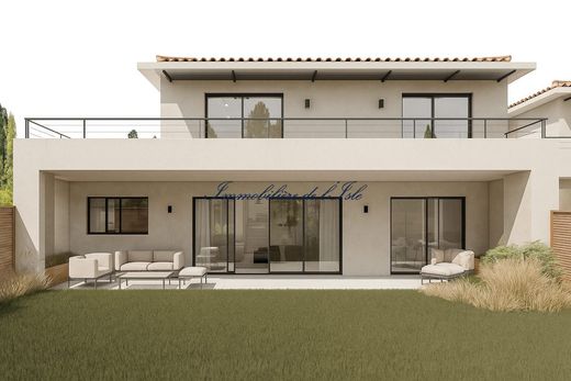 호화 저택 / Bastelicaccia, South Corsica