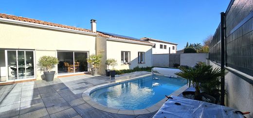 Luxe woning in Saint-Orens-de-Gameville, Upper Garonne