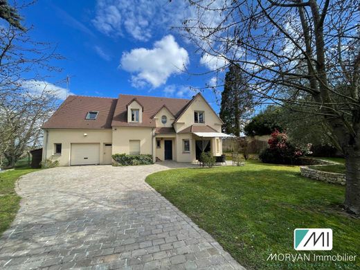 Luxury home in Beynes, Yvelines