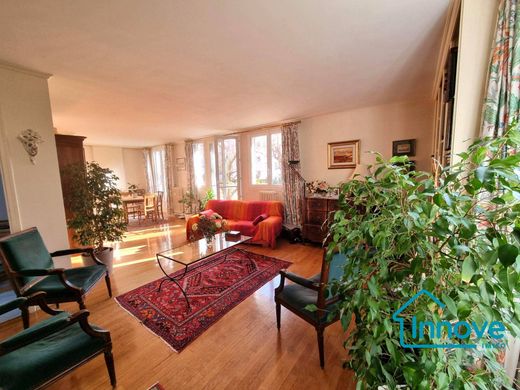 Apartment in Versailles, Yvelines