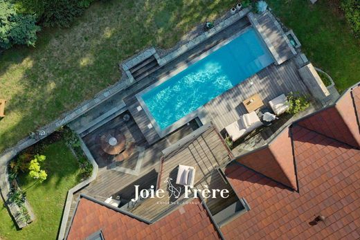 Πολυτελή κατοικία σε Annecy, Haute-Savoie