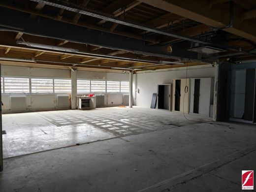 Oficina en Plaisir, Yvelines