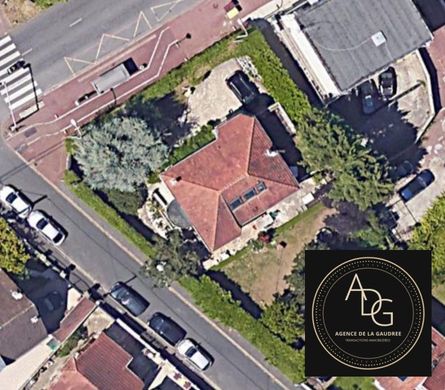 Complexes résidentiels à Ris-Orangis, Essonne