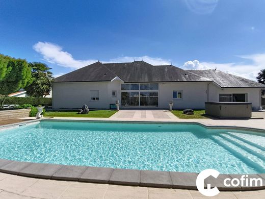 Luxury home in Bénéjacq, Pyrénées-Atlantiques