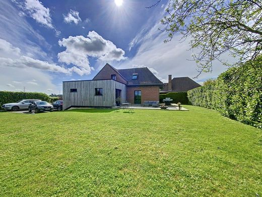 منزل ﻓﻲ Bondues, North