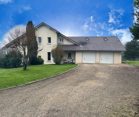 Casa de lujo en Cussey-sur-l'Ognon, Doubs