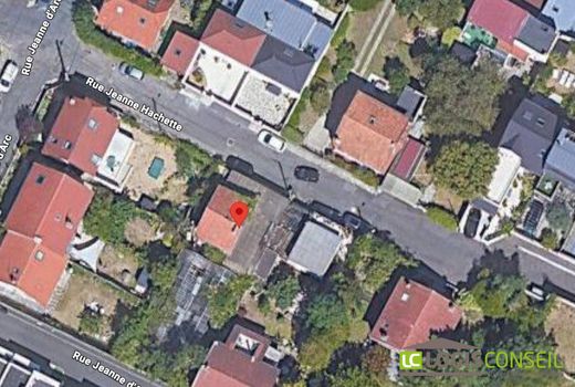 Land in Clamart, Hauts-de-Seine