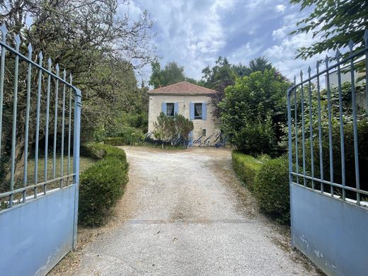 Luxus-Haus in Périgueux, Dordogne