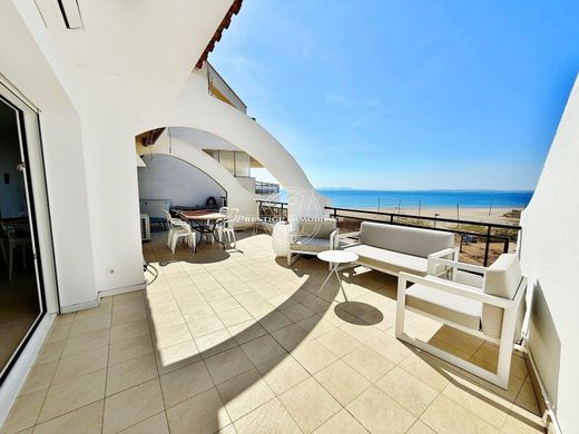 Apartment in Roses, Province of Girona