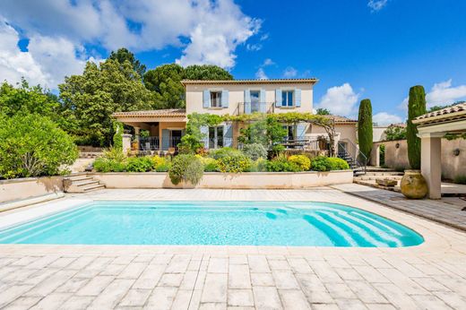 Luxury home in Suze-la-Rousse, Drôme