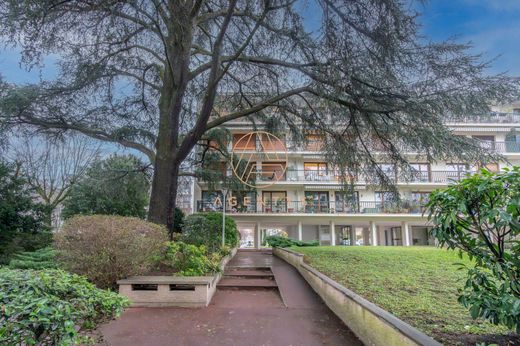 Apartment in Fontenay-sous-Bois, Val-de-Marne