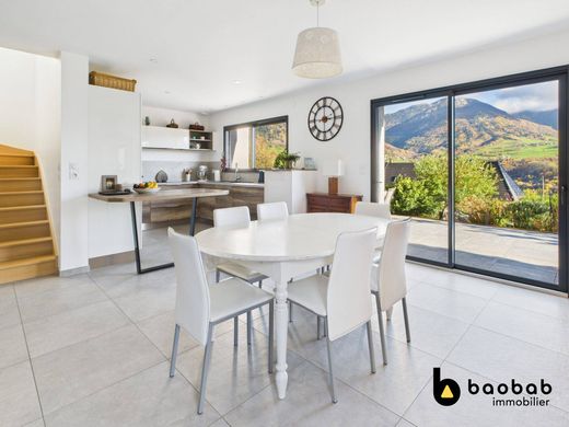 Πολυτελή κατοικία σε Saint-Jean-d'Arvey, Savoy