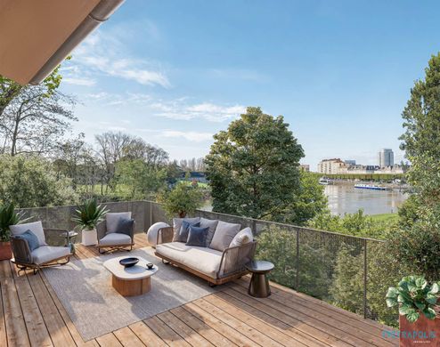 Apartment / Etagenwohnung in Chalon-sur-Saône, Saône-et-Loire