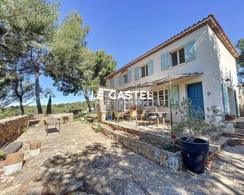 Luxury home in Ceyreste, Bouches-du-Rhône