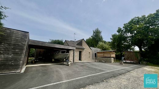 Luxury home in Beaussais, Côtes-d'Armor