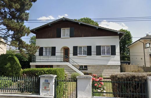 Luxe woning in Livry-Gargan, Seine-Saint-Denis