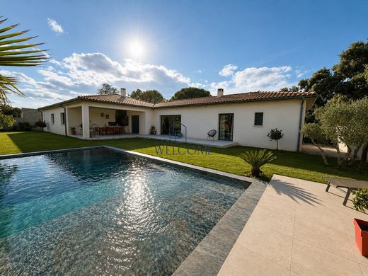 Maison de luxe à Bollène, Vaucluse