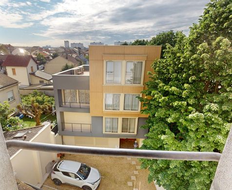 Apartament w La Courneuve, Seine-Saint-Denis