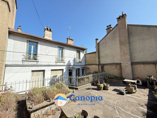 Luxus-Haus in Arcueil, Val-de-Marne