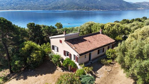 Luxury home in Casaglione, South Corsica