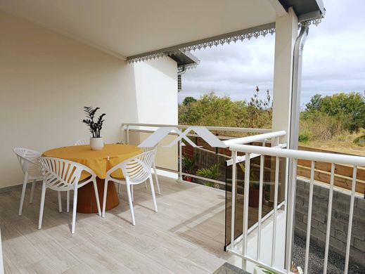 Casa di lusso a L'Étang-Salé, Riunione