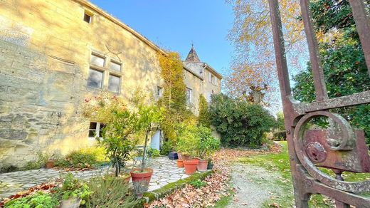 Luxus-Haus in Nîmes, Gard