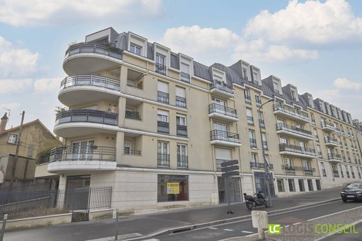 Appartamento a Châtillon, Hauts-de-Seine