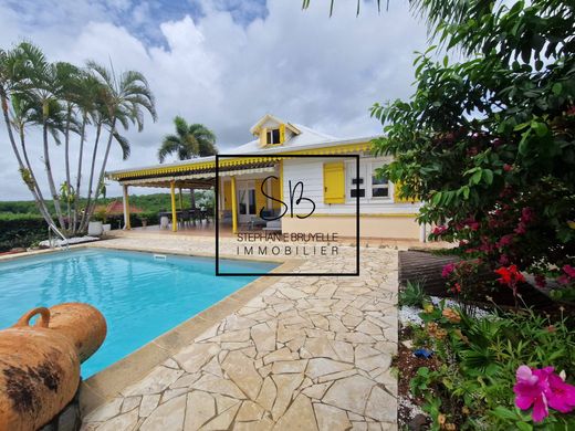 Casa di lusso a Le François, Martinica