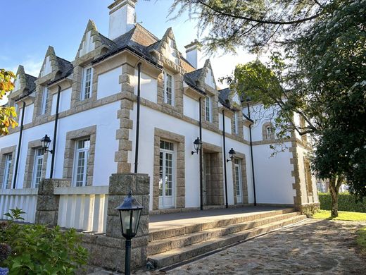 Luxury home in Pluméliau, Morbihan