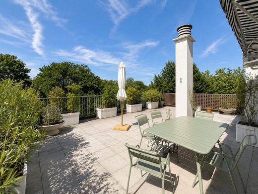 Apartment in Nogent-sur-Marne, Val-de-Marne